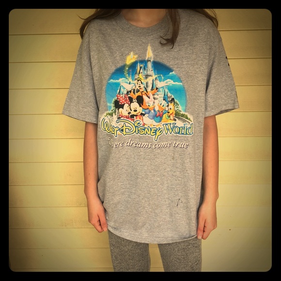 Disney T-shirt - Picture 1 of 8